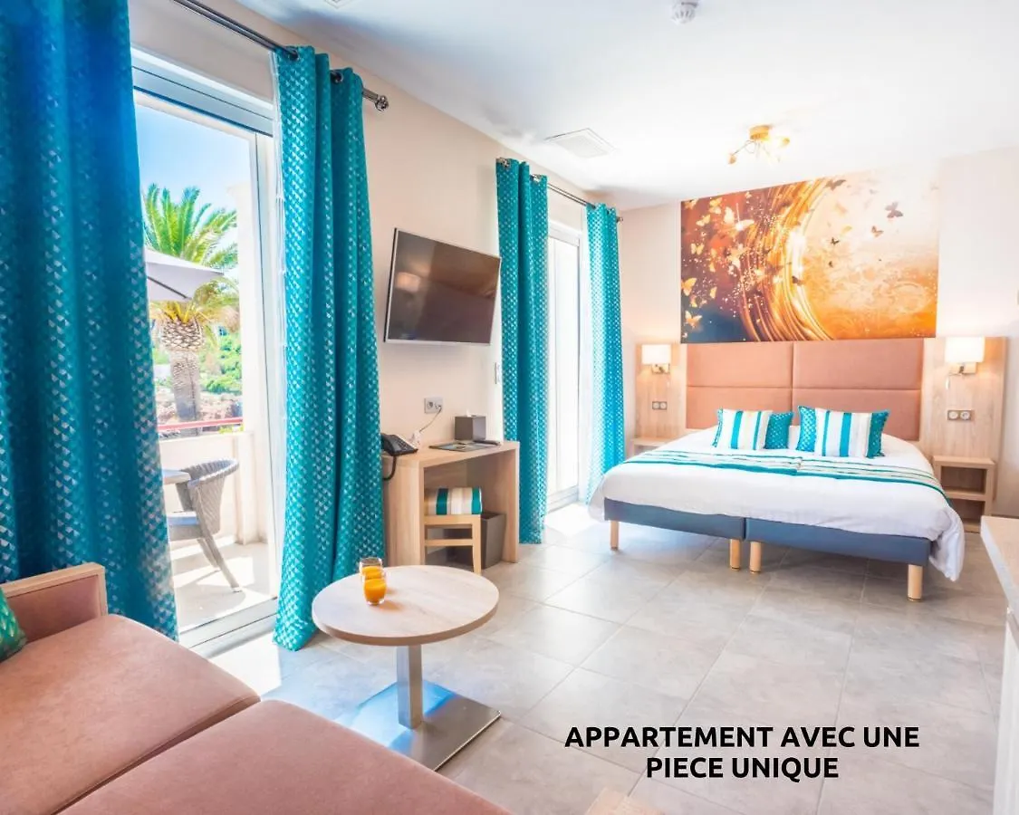 Hotel Et Appart Hotel Les Flots Bleus Saint-Raphael  4*, Saint-Raphael (Var)