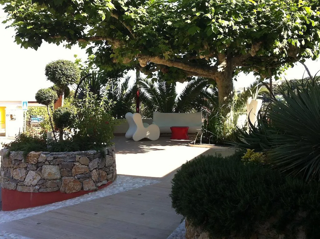 Aparthotel Hotel Et Appart Hotel Les Flots Bleus Saint-Raphael