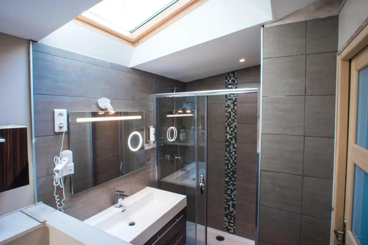 Aparthotel Hotel Et Appart Hotel Les Flots Bleus Saint-Raphael