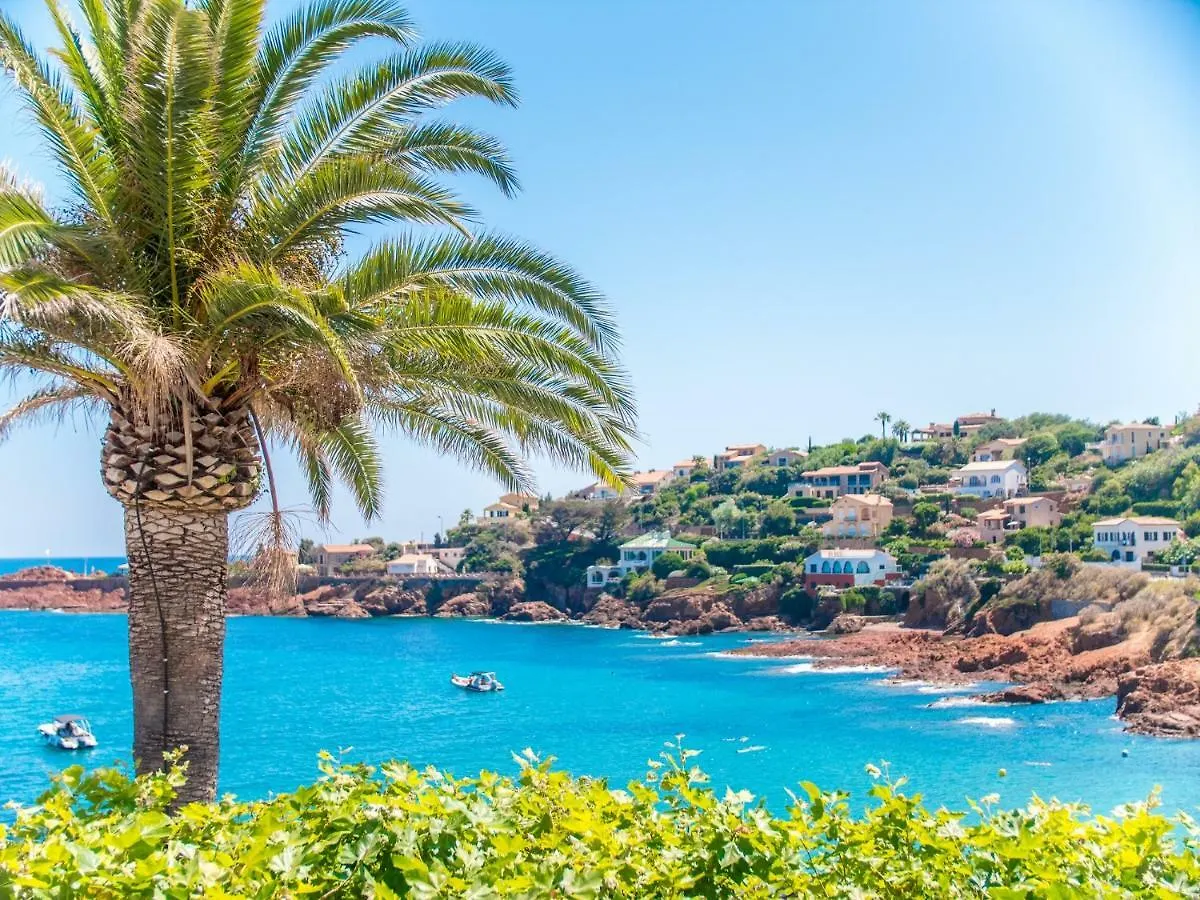 Hotel Et Appart Hotel Les Flots Bleus Saint-Raphael  Aparthotel Saint-Raphael (Var)